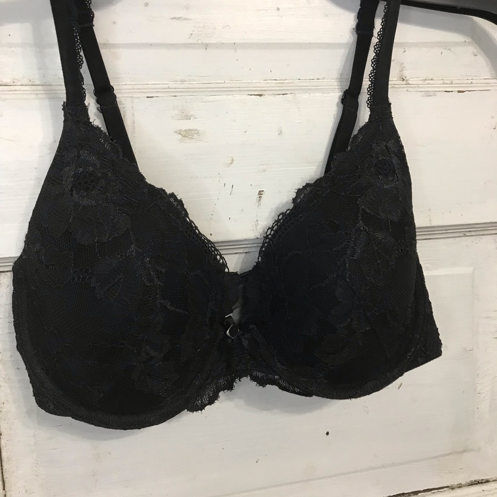 Victoria’s Secret Body By Victoria Lined